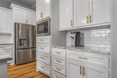 828 Day Star Drive, Hewitt, TX 76643 - Photo 11