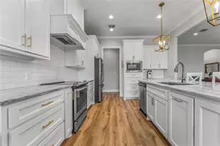 828 Day Star Dr, Hewitt, TX 76643 - Photo 9