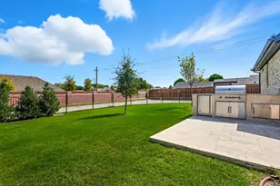 2702 Geranium Ln, Garland, TX 75042 - Photo 21