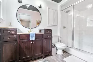 2509 Wooded Acres Dr, Waco, TX 76710 - Photo 9