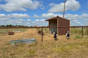 2055 Co Rd 2185, Klondike, TX 75448 - Photo 15