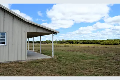 2055 County Road 2185, Klondike, TX 75448 - Photo 19