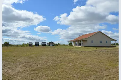 2055 County Road 2185, Klondike, TX 75448 - Photo 9