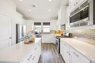 1041 4th Street, Argyle, TX 76226 - Photo 15