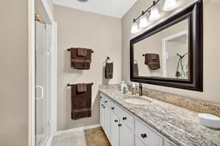 610 Panama Ct, Granbury, TX 76048 - Photo 15