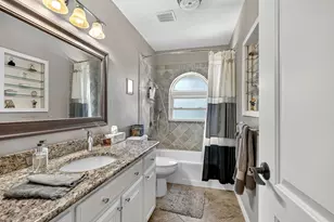 610 Panama Ct, Granbury, TX 76048 - Photo 17