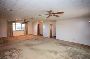 1400 Oak Hills Dr, Graham, TX 76450 - Photo 9