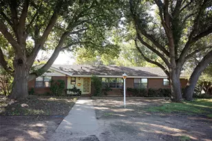 1400 Oak Hills Dr, Graham, TX 76450 - Photo 1