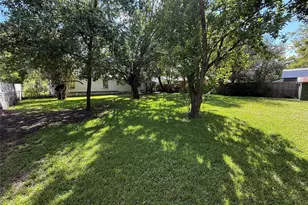 520 W Elm St, Canton, TX 75103 - Photo 3