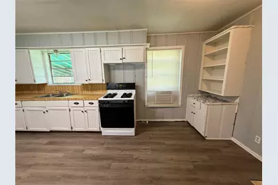 520 W Elm Street, Canton, TX 75103 - Photo 9