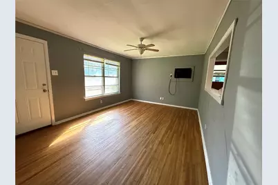 520 W Elm Street, Canton, TX 75103 - Photo 17