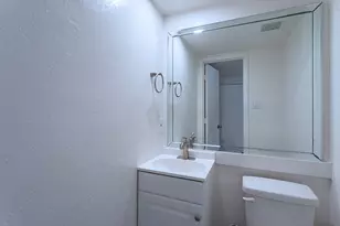 7450 Holly Hill Dr, Dallas, TX 75231 - Photo 13