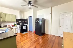 801 W Walker St, Denison, TX 75020 - Photo 11