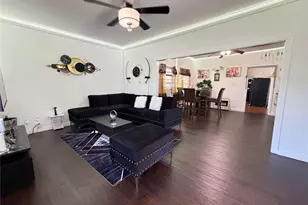 801 W Walker St, Denison, TX 75020 - Photo 3