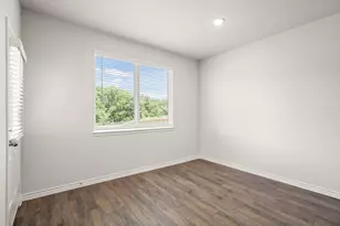 1506 Romans Rd, Ennis, TX 75119 - Photo 5