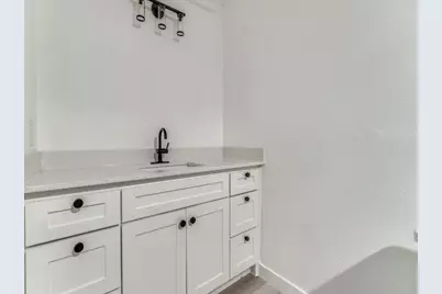 2628 Lea Crest Drive, Dallas, TX 75216 - Photo 17