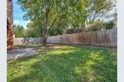 1404 Legget Street, Arlington, TX 76018 - Photo 23