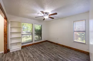 640 Ivy Ann Dr, Woodway, TX 76712 - Photo 15