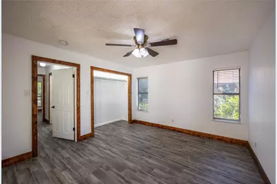 640 Ivy Ann Drive, Woodway, TX 76712 - Photo 29