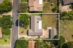 640 Ivy Ann Dr, Woodway, TX 76712 - Photo 37