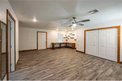 640 Ivy Ann Drive, Woodway, TX 76712 - Photo 27
