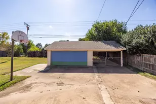 640 Ivy Ann Dr, Woodway, TX 76712 - Photo 35