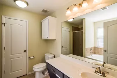 9409 Caliente Drive, McKinney, TX 75072 - Photo 13