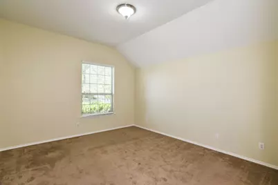 9409 Caliente Drive, McKinney, TX 75072 - Photo 11