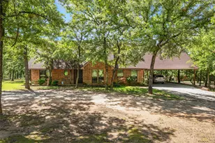 483 Co Rd 1591, Sunset, TX 76270 - Photo 1