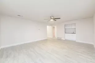 6400 Melinda Dr, Forest Hill, TX 76119 - Photo 7