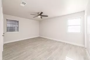 6400 Melinda Dr, Forest Hill, TX 76119 - Photo 15