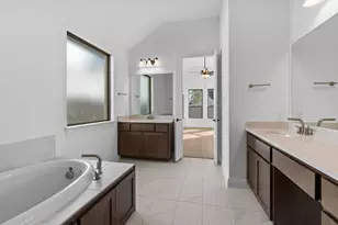 3917 Cathedral Ln, McKinney, TX 75071 - Photo 5