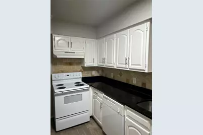 10524 Shadywood Drive, Fort Worth, TX 76140 - Photo 5