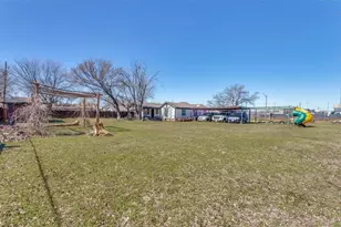 5720 Wilkes Dr, Fort Worth, TX 76119 - Photo 21