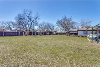5720 Wilkes Drive, Fort Worth, TX 76119 - Photo 23