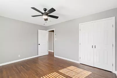 902 Turner Street, Cleburne, TX 76033 - Photo 21