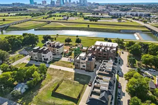 421 S Rayner St, Fort Worth, TX 76111 - Photo 3