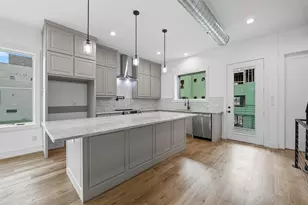 421 S Rayner St, Fort Worth, TX 76111 - Photo 9