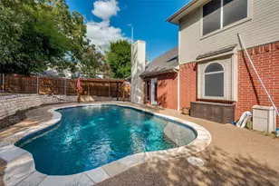 3902 Amy Ct, Arlington, TX 76016 - Photo 3