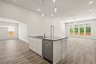 6406 Vivian Ln, Garland, TX 75043 - Photo 11