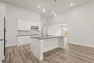 6406 Vivian Ln, Garland, TX 75043 - Photo 13