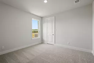 6406 Vivian Ln, Garland, TX 75043 - Photo 31