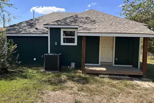 824 N Virginia St, Terrell, TX 75160 - Photo 17