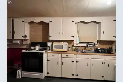 815 W Standifer Street, Hamilton, TX 76531 - Photo 7