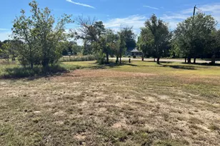 815 W Standifer St, Hamilton, TX 76531 - Photo 17