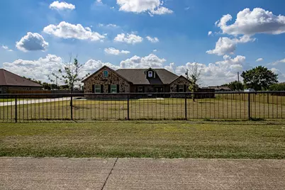328 Meadow Lane, Red Oak, TX 75154 - Photo 3