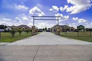 328 Meadow Ln, Red Oak, TX 75154 - Photo 27