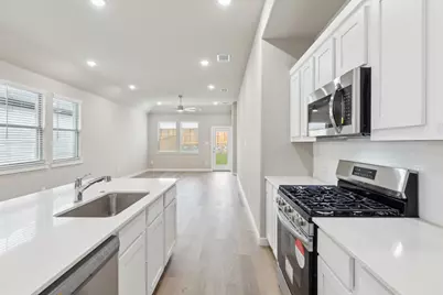 3906 Sandstone Drive, Princeton, TX 75071 - Photo 5