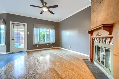 607 Trailwood Court, Garland, TX 75043 - Photo 9