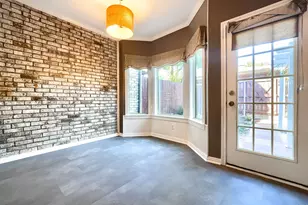 607 Trailwood Ct, Garland, TX 75043 - Photo 3